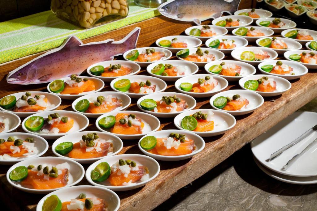 Hotel Royal Chihpin Wenquan Ngoại thất bức ảnh Bicol Express